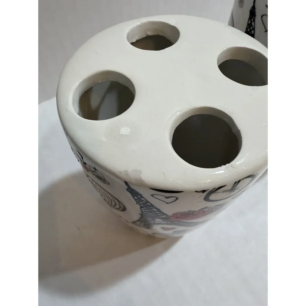 Paris Theme 2pc Ceramic Bathroom Set Tumbler & Toothbrush Holder White/Black/Red